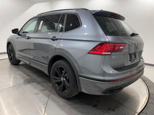 2023 Volkswagen Tiguan 2.0T SE R-Line Black 4MOTION