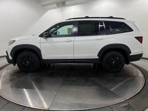 2022 Honda Pilot AWD TrailSport