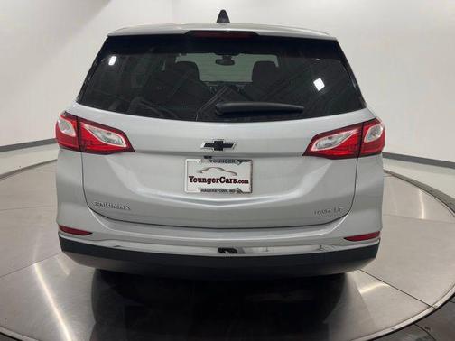 Silver Ice Metallic 2020 Chevrolet Equinox 1LT