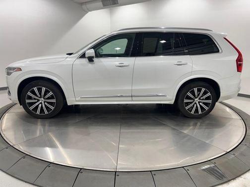 2024 Volvo XC90 B5 Core Bright Theme