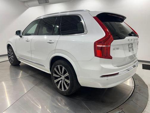 2024 Volvo XC90 B5 Core Bright Theme
