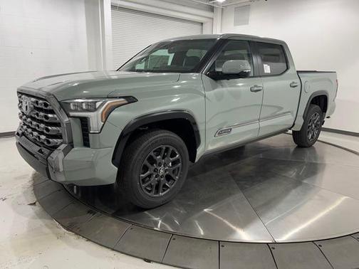 2025 Toyota Tundra Platinum