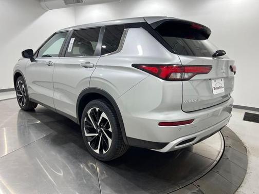 2024 Mitsubishi Outlander SE 2.5 2WD