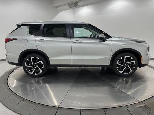 2024 Mitsubishi Outlander SE 2.5 2WD