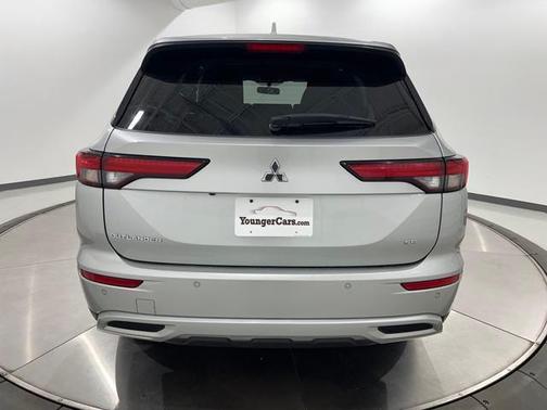 2024 Mitsubishi Outlander SE 2.5 2WD