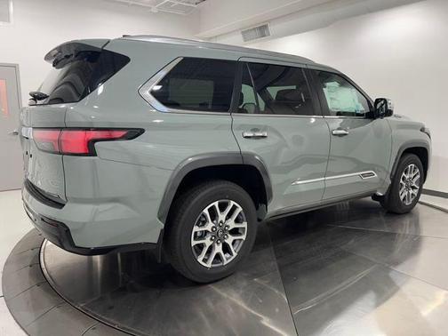 2025 Toyota Sequoia Base