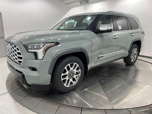 2025 Toyota Sequoia Base