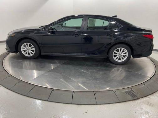 Midnight Black Metallic 2025 Toyota Camry LE
