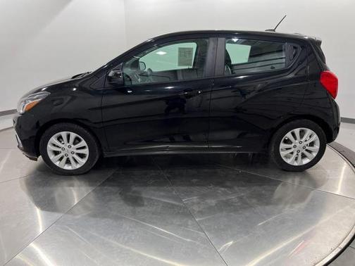 2017 Chevrolet Spark 1LT