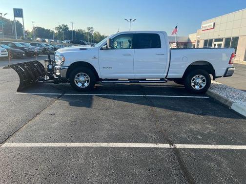 2022 RAM 2500 Big Horn Crew Cab 4x4 6'4' Box