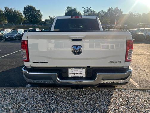 2022 RAM 2500 Big Horn Crew Cab 4x4 6'4' Box