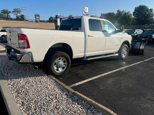 2022 RAM 2500 Big Horn Crew Cab 4x4 6'4' Box