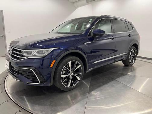 2022 Volkswagen Tiguan 2.0T SEL R-Line 4MOTION