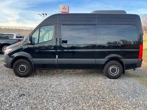 2024 Mercedes-Benz Sprinter 2500 Standard Roof