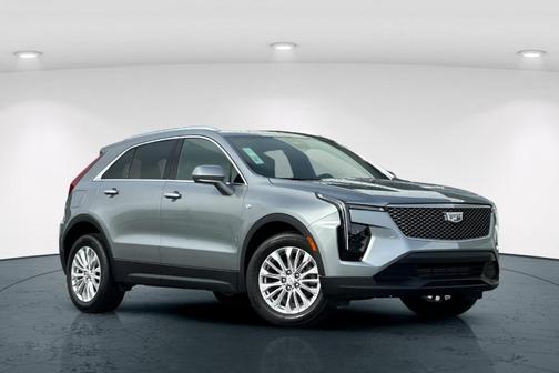 2024 Cadillac XT4 Luxury