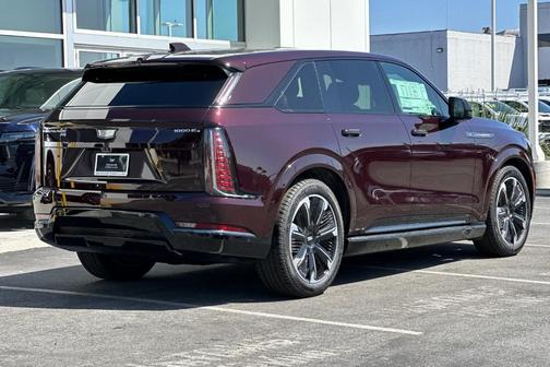2025 Cadillac Escalade IQ Sport 1