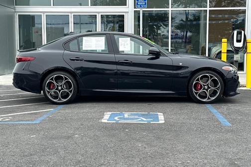 2022 Alfa Romeo Giulia Ti