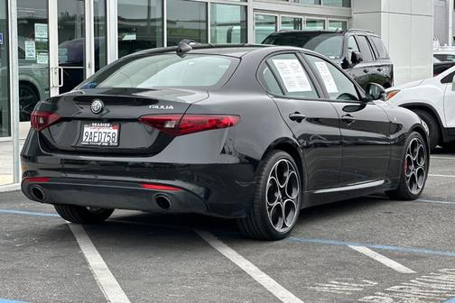 2022 Alfa Romeo Giulia Ti