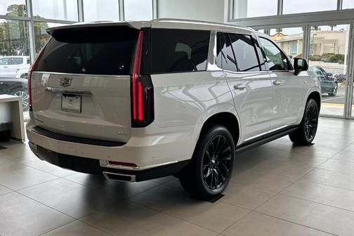 2025 Cadillac Escalade Premium Luxury