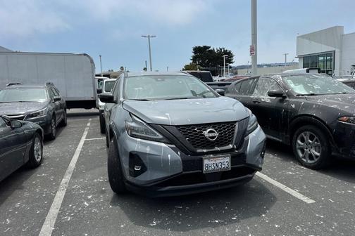 2023 Nissan Murano SV