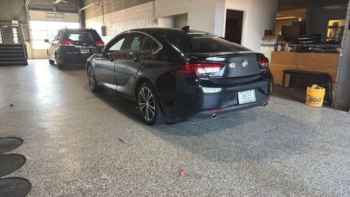 2018 Buick Regal Sportback Essence