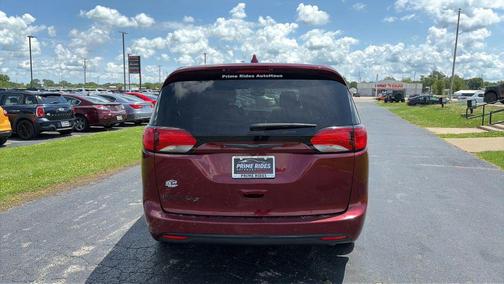 Velvet Red Pearlcoat 2019 Chrysler Pacifica Touring Plus