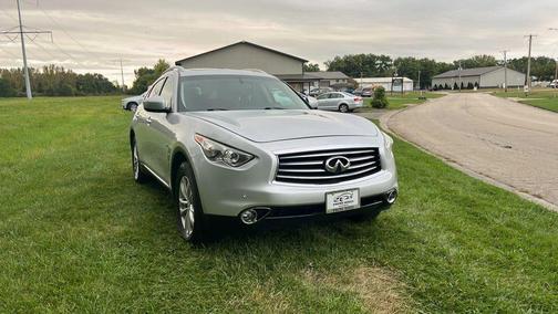 2015 INFINITI QX70 Base