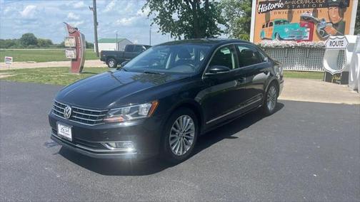 2016 Volkswagen Passat 1.8T SE w/Technology