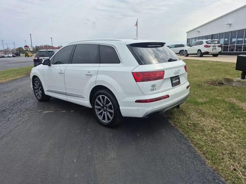 2019 Audi Q7 55 Prestige
