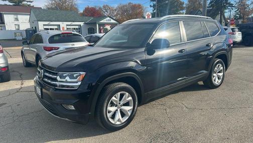 2018 Volkswagen Atlas SE w/Tech Pkg Sport Utility 4D
