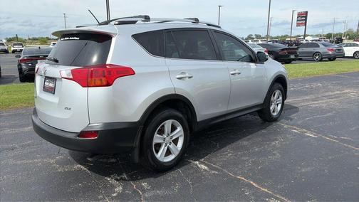 Classic Silver Metallic 2013 Toyota RAV4 XLE