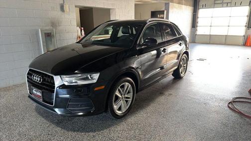 2017 Audi Q3 2.0T Premium Plus