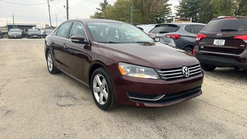 2014 Volkswagen Passat 1.8T Auto SE