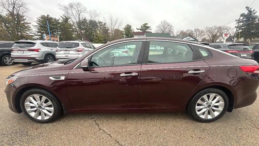 2018 Kia Optima LX