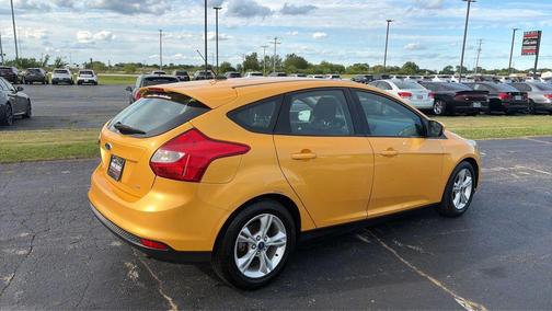 Yellow Blaze Metallic Tri-coat 2012 Ford Focus SE