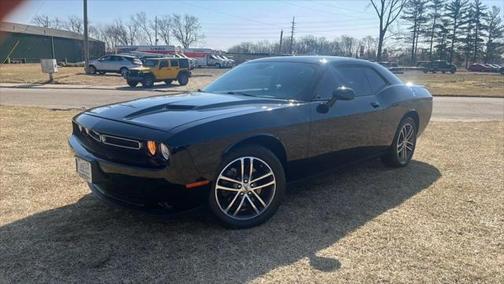2019 Dodge Challenger SXT