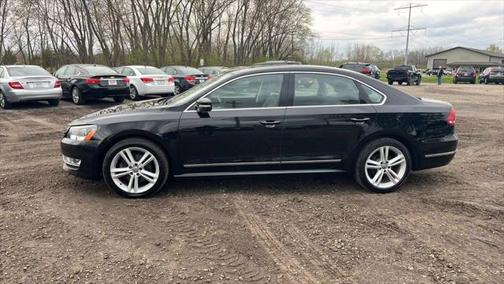 2015 Volkswagen Passat 1.8T Auto SEL Premium