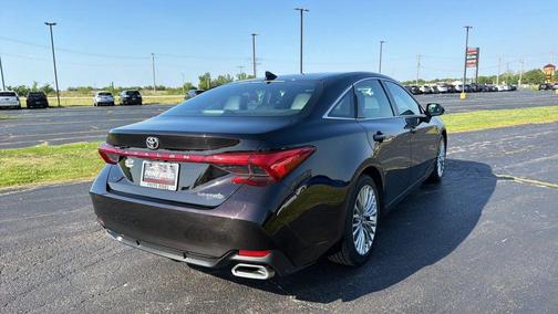 Opulent Amber 2021 Toyota Avalon Limited