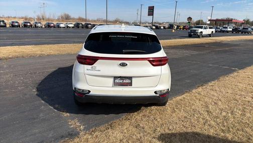 2022 Kia Sportage LX