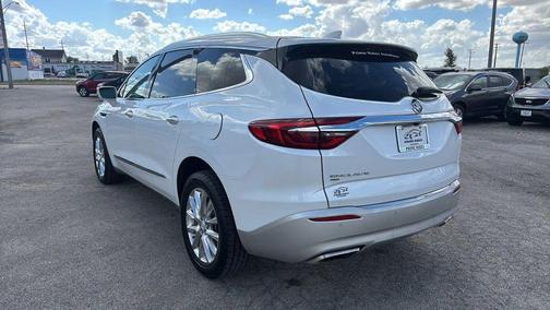 2020 Buick Enclave AWD Essence