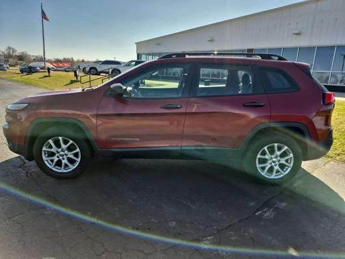2015 Jeep Cherokee Sport