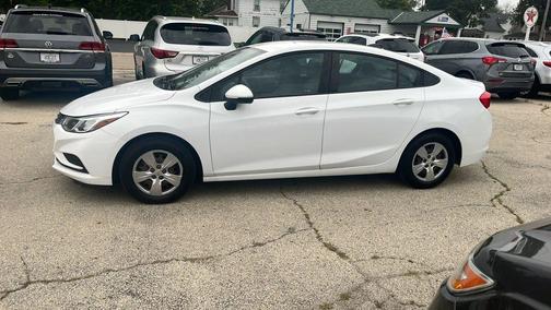 2017 Chevrolet Cruze LS