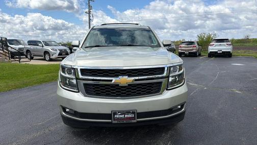 Gold 2017 Chevrolet Suburban LT