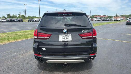 Black 2018 BMW X5 xDrive35d