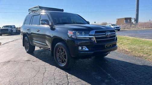 2021 Toyota Land Cruiser Base