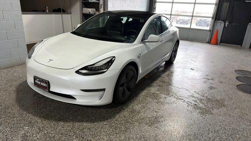 2020 Tesla Model 3 Standard Range Plus