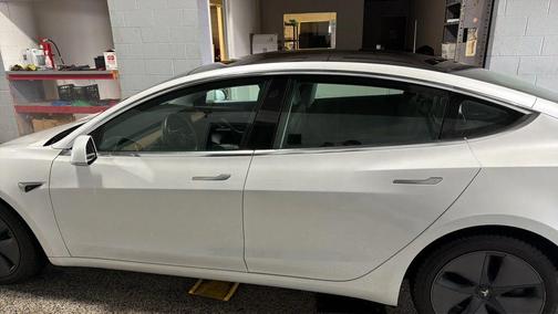 2020 Tesla Model 3 Standard Range Plus