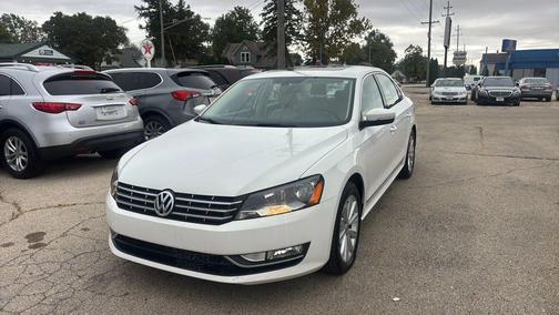 2013 Volkswagen Passat 2.5 SEL Premium