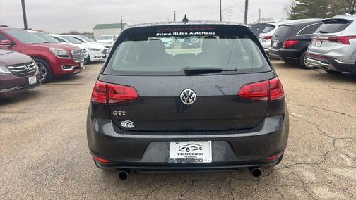 2015 Volkswagen Golf GTI 2.0T S 4-Door