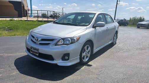 Classic Silver Metallic 2011 Toyota Corolla S